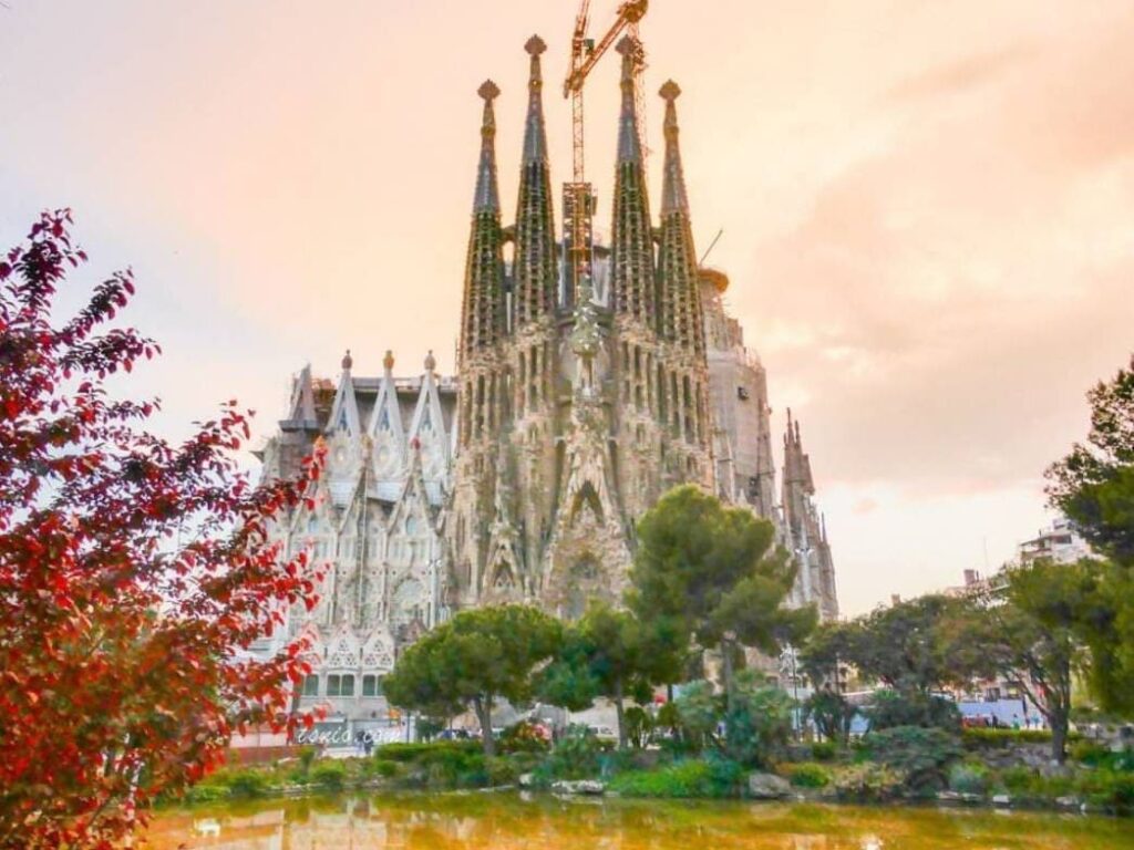 西班牙旅遊，聖家堂-Sagrada Família