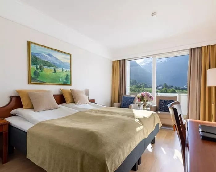 北歐旅遊，百年峽灣旅館 -Alexandra Hotel